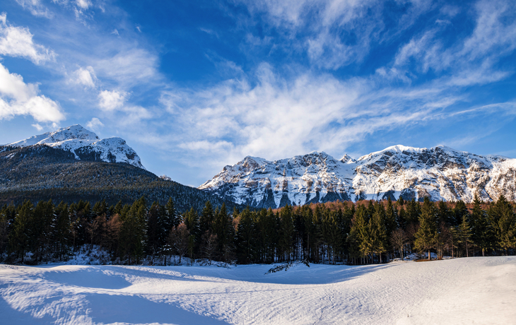 verschneite Dolomiten 