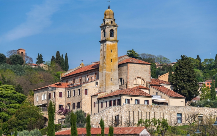 Kirche in Arquà Petrarca