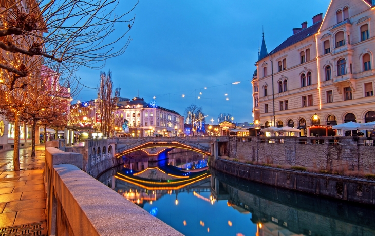 Ljubljana, geschmückt für Weihnachten und Silvester