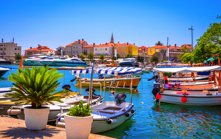 Hafen von Budva