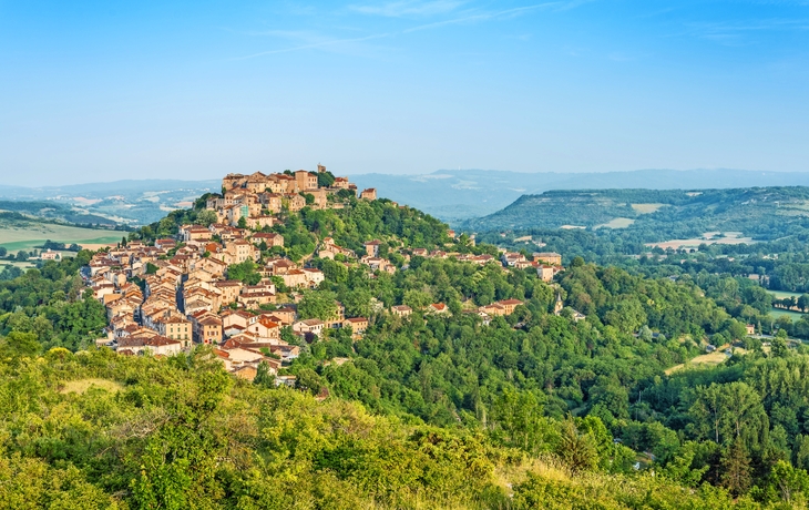 Cordes-sur-Ciel, Frankreich aus östlicher Sicht