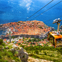 von der Altstadt von Dubrovnik mit der Seilbahn auf den Berg Srd