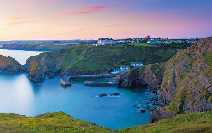 Mullion Cove Cornwall