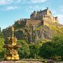 Edinburgh Castle auf dem Castle Rock, Schottland