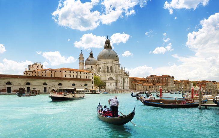 Canal Grande und Basilika Santa Maria della Salute in Venedig