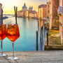 zwei Aperol Spritz in Venedig