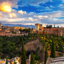 Festungs- und Palastkomplex Alhambra in Granada, Spanien