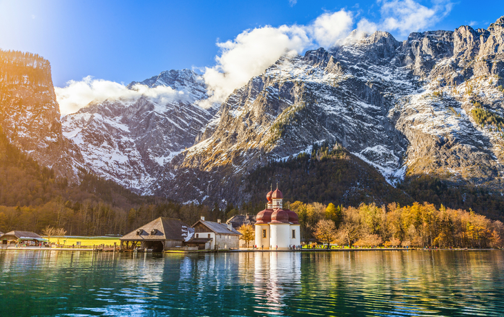 Kirche St. Bartholomä im Königssee in Bayern