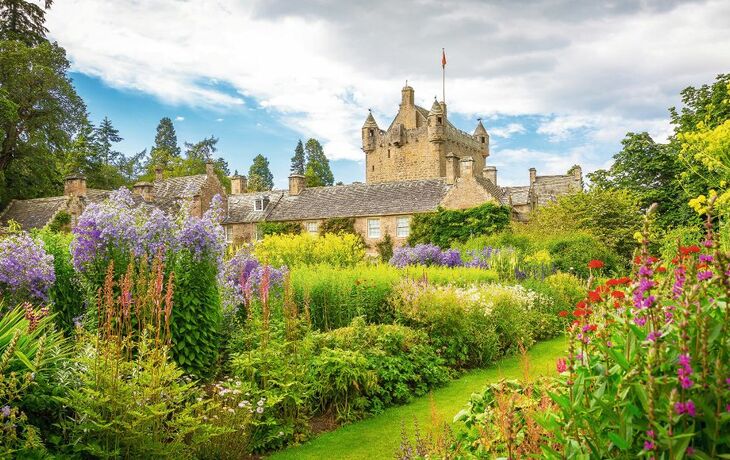 Cawdor Castle 