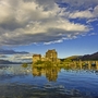 Eilean Donan Schloss mit Brücke, Isle of Skye, Highlands, Scotla