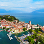 Blick über Sirmione am Gardasee