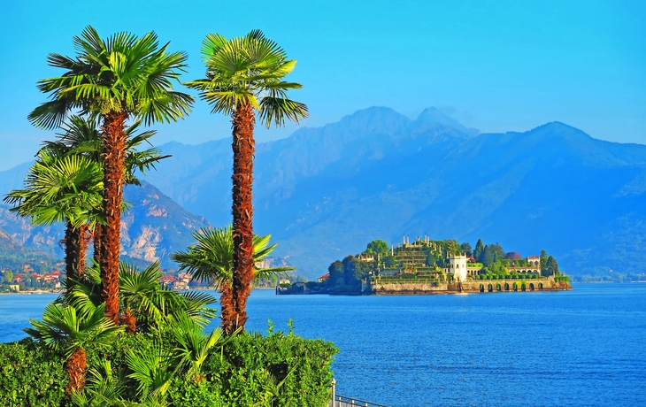 Mit Blick auf die Isola Bella, Lago Maggiore, Italien