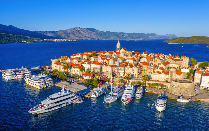 Luftaufnahme der kroatischen Stadt Korcula