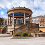 Musikpavillon auf dem Plaza del Castillo in Pamplona